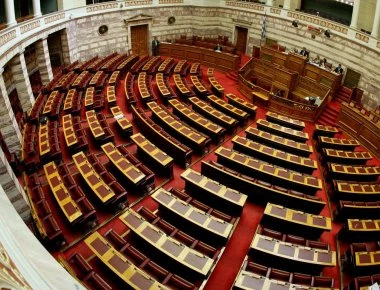 36 βουλευτές του ΣΥΡΙΖΑ ζητούν έκτακτη συνεδρίαση Κ.Ο για το πολυνομοσχέδιο